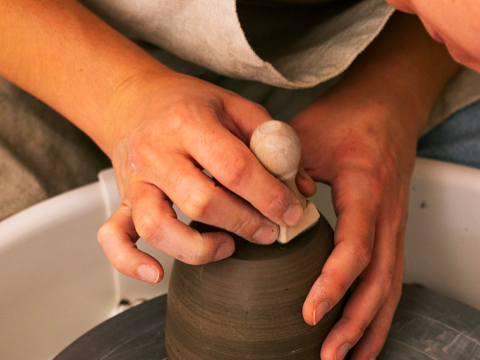 clases-semanales-ceramica-zaragoza-torno-modelado